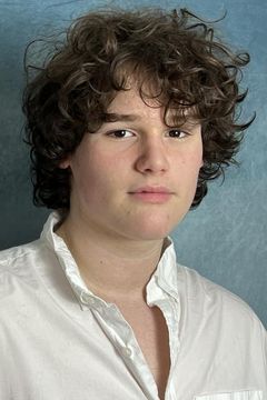 Isaac Krasner interpreta Shawn Graumann