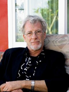 Rick Nathanson interpreta Physician
