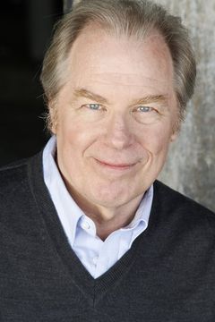 Michael McKean interpreta State Trooper
