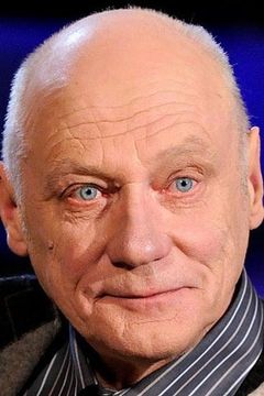Raivo Trass interpreta Juhan