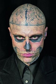 Rick Genest interpreta Foreman