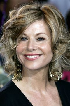 Glynis Barber interpreta Joan