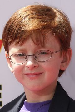 Connor Gibbs interpreta Aiden Lucas