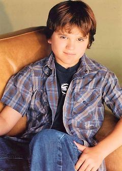 Bret Loehr interpreta Timmy York