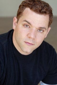 Joshua Bitton interpreta Technician