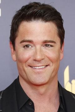 Yannick Bisson interpreta Detective William Murdoch