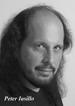 Peter Iasillo Jr. interpreta Protester (uncredited)