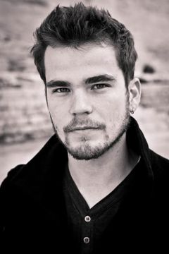 Baptiste Amann interpreta Jeune SDF