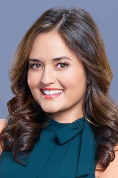Danica McKellar interpreta Dana