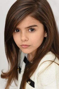 Noor Anna Maher interpreta 5-Year-Old Kayla
