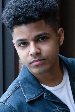 Shemar Charles interpreta Junior Rocker Jamal