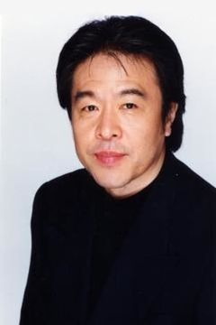 Koji Totani interpreta Commander Zeeun (voice)
