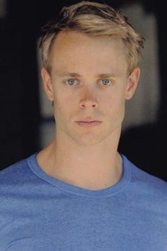 Brent Connolly interpreta Wolfe Goon