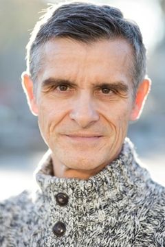 Jean-Gilles Barbier interpreta Elderly player