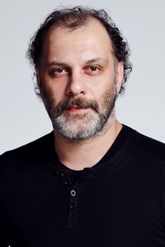 Fatih Al interpreta Toppan