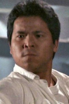 Chan Ging-Chi interpreta Policeman (uncredited)