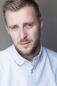 Ryan Winsley interpreta Vick