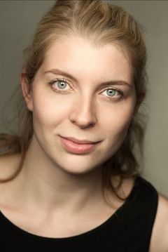 Kate Kennedy interpreta Kai-125
