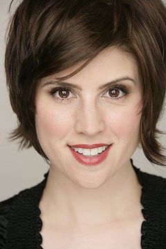 Melanie Paxson interpreta Dolly