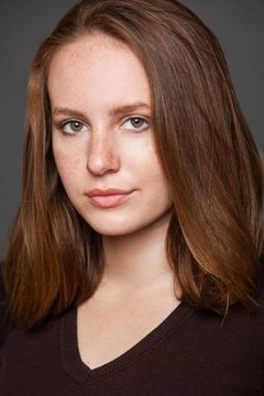 Mandalynn Carlson interpreta Katie