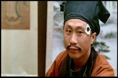 Sze Mei-Yee interpreta Clothing salesman