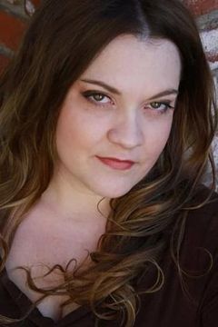 Amanda Aday interpreta Dorrie Booth