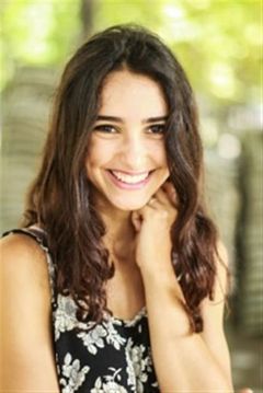 Louna Espinosa interpreta Maria
