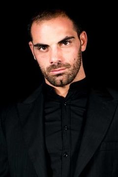 Davide Petrucci interpreta Carabiniere Arresto #3