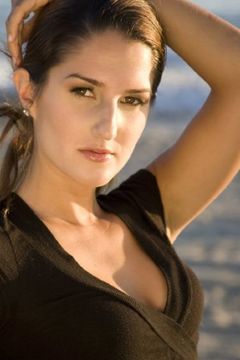 Monica Cabral interpreta Fizzy-Bubbeleh Girl