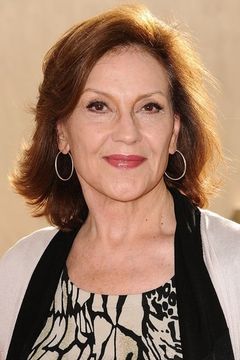 Kelly Bishop interpreta Emily Gilmore
