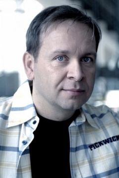 Reinhard Zich interpreta Lukasz Riedel