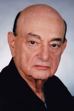 Neil H. Berkow interpreta Carl Hubert