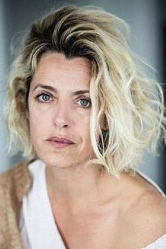 Aurélie Boquien interpreta Madame Dunoyer