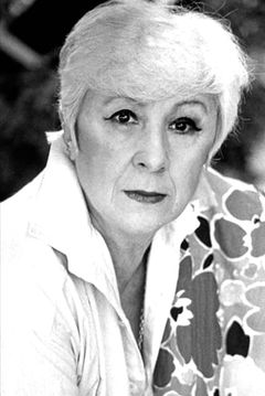 Elsa Albani interpreta Rosa