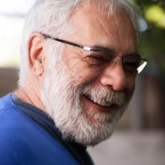 Marek Rozenbaum interpreta Le fonctionnaire israélien 2