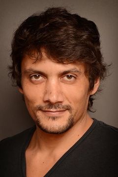 Daniel Holguín interpreta Muñoz