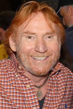 Danny Bonaduce interpreta Self