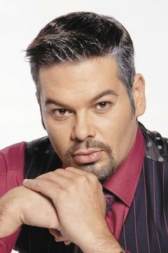 Terence Bridgett interpreta Chato
