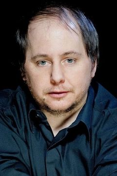 Tomás Pozzi interpreta Inn Keeper