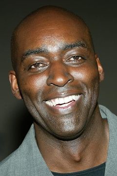 Michael Jace interpreta Odion