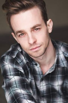 John Brodsky interpreta Smug Kid