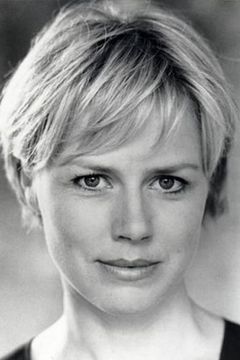 María Ellingsen interpreta Katrina Ruyker