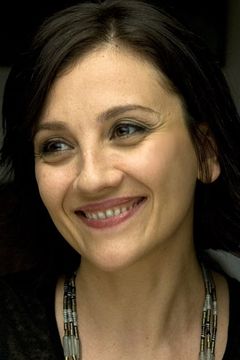 Lucia Ocone interpreta cameriera di casa Spagnolo