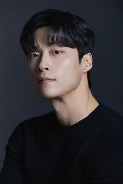 Heo Nam-jun interpreta Boss