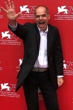 Paolo Riva interpreta Carabiniere 2