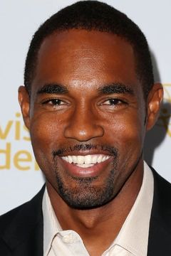 Jason George interpreta Ben Warren