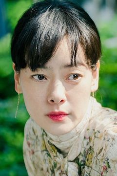 Mikako Ichikawa interpreta Itsuki Sasabara