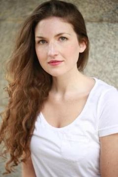 Elizabeth Sankey interpreta Lady Eleanor de Canterville / Lady Erlynne / Guests (voice)