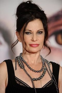 Jane Badler interpreta Diana