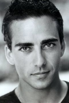 Andrea Piedimonte interpreta Corvo